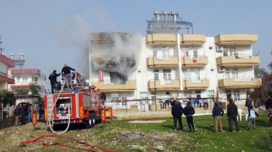 Manavgat'ta Korkutan Ev Yangını