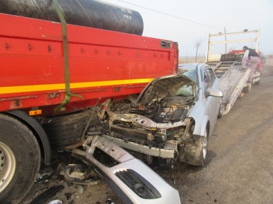 Sandıklı'da Trafik Kazası Açıklaması 1 Ağır Yaralı