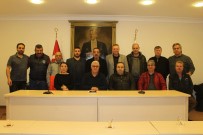 MALİ MÜŞAVİR - Efsane Başkan Yeniden Aday Oldu