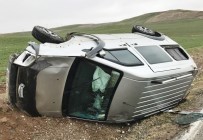 Kamyonet Takla Attı  Açıklaması 2 Yaralı