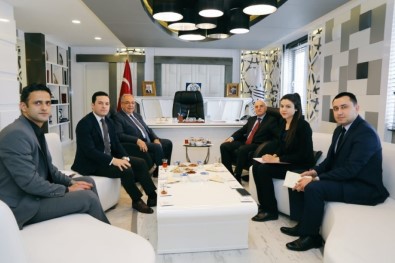 Müsteşar Yardımcısı Erdil Başkan Kutlu'yla Bir Araya Geldi