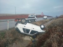 Otomobil Şarampole Yuvarlandı Açıklaması 6 Yaralı