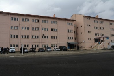 Şehit Başkomiser Adına Z Kütüphane Açıldı