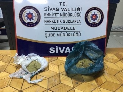 Ayakkabının İçerisinden Uyuşturucu Çıktı