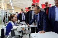 TUNCELİ VALİSİ - Eski Okul, Tekstil Atölyesi Oldu 150 Kadın İş Başı Yaptı