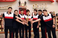 TEOMAN - SANKO Okulları Yüzme Takımları İl Birincisi Oldu