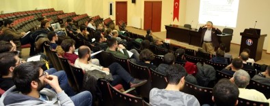 Yalçıntaş, Einstein Gibi Düşünüp, Leonardo Gibi Buluş Yapmanın Sırlarını Paylaştı