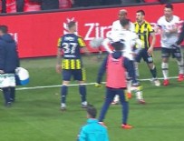 VOLKAN DEMİREL - Derbide saha karıştı!