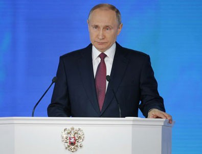 Putin: Dünyanın neredeyse her noktasını vurabilecek füze geliştirdik