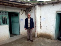 DEPREM KONUTU - Samsatlı Depremzede Mağdur Olduğunu İddia Etti