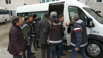 RUHSATSIZ SİLAH - Silah Kaçakçılığından 5 Kişi Tutuklandı