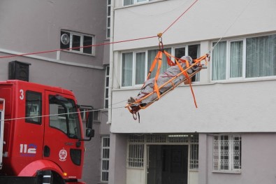 Sivas'ta Gerçeği Aratmayan Yangın Tatbikatı