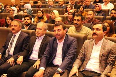 AK Parti Grup Başkan Vekili Naci Bostancı Açıklaması 'Halk İmandan Uzaklaşmış Gibi Muamele Yapmak Hadsizliktir'