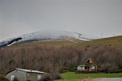 Akdağ Kayak Merkezi 'Kar'sız Kaldı