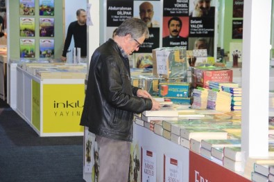 Bakan Kurtulmuş, 5'İnci Uluslararası Kitap Fuarının Açılışını Gerçekleştirdi