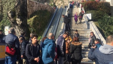 Bursa'da Yürüyen Merdivende Can Pazarı Açıklaması 8 Yaralı
