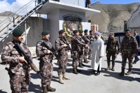ÖZEL HAREKAT POLİSLERİ - Erbaş'tan Hakkari'de PÖH Şube Müdürlüğünü Ziyaret Etti