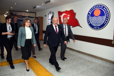 Fatma Şahin, Başkan Kocamaz'ı Ziyaret Etti