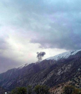 İran'da Türk Uçağı Düştü
