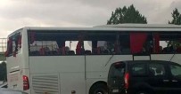 TAKIM OTOBÜSÜ - Sarıyer Otobüsüne Diyarbakır'da Taşlı Saldırı