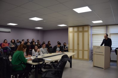 Anadolu Üniversitesinde 'Metodolojik Brikolaj' Semineri
