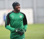 DEVRE ARASı - Bursaspor'un Hayal Kırıklığı Sow