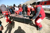 KİMLİK TESPİTİ - Düşen Jetteki Cenazelere Ulaşıldı