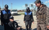 ENGELLİ GENÇ - Engelli Gencin En Büyük Hayalini Polis Gerçekleştirdi