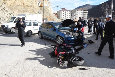 Gümüşhane'de Otomobille Motosiklet Çarpıştı Açıklaması 2 Yaralı