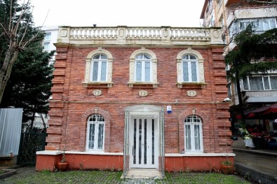 Kadıköy'de Haldun Taner Müze Evi Açılıyor