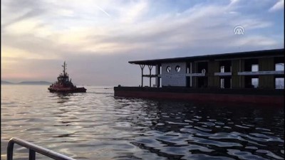 Karaköy'ün Yeni İskelesi Tuzla'dan Yola Çıktı