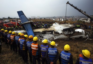 Nepal'deki Uçak Kazasında Ölü Sayısı 49'A Yükseldi