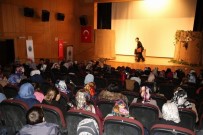 FATMA SEHER - Siirt'te 'Seherin Kadınları' Adlı Tiyatro Oyunu İlgi Gördü
