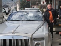 ALİ AĞAOĞLU - Ali Ağaoğlu'nun parası cebine sığmadı