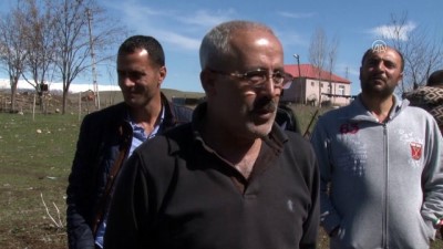 Çatısında 'Leylek Yuvası Var' Diye Evleri Yıkmıyorlar