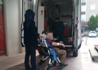 TURGUT YILMAZ - Elini Halı Yıkama Makinesine Kaptıran İşçi Yaralandı