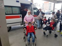 MUSTAFA BÜYÜKYAPICI - Evlerine Gidenler Teker Teker Hastaneye Getirildi