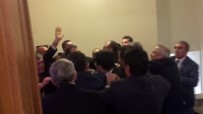 AYŞE NUR BAHÇEKAPıLı - Meclis Kulisinde Kavga !