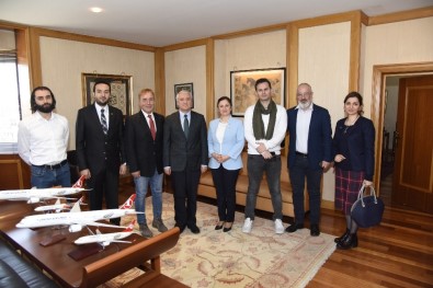 Sağlık Bakanlığı Müsteşar Yardımcısı Kazancı'dan, Rektör Gündoğan'a Teşekkür Ziyareti