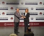 CEVDET ERDÖL - Sağlık Bilimleri Üniversitesi'nden İHA'ya Ve Türkiye Gazetesi'ne Ödül