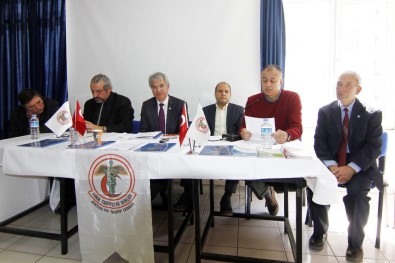 Antalya Tabipler Odası'ndan 14 Mart Tıp Bayramı Toplantısı