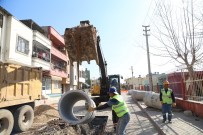 BURHANETTIN KOCAMAZ - Çilek Mahallesi'nin Alt Yapı Sorunu Ortadan Kalkıyor