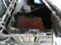 KAÇAK AKARYAKIT - Denizli'de 5 Bin 400 Litre Karışımlı Akaryakıt Ele Geçirildi