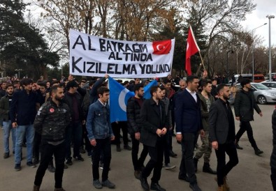 Erzurum'da Binlerce Üniversiteli Afrin İçin Yürüdü