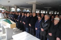 ERDOĞAN BEKTAŞ - Gençlik Ve Spor Bakanı Osman Aşkın Bak'ın Acı Günü