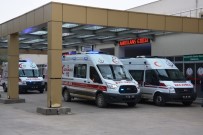 BEYİN KANAMASI - Trabzon Havalimanı'na Acil İniş Yapan Uçaktaki Hasta Kanuni Eğitim Ve Araştırma Hastanesi'ne Kaldırıldı