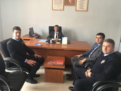 Tut Polisi 14 Mart Tıp Bayramını Kutladı