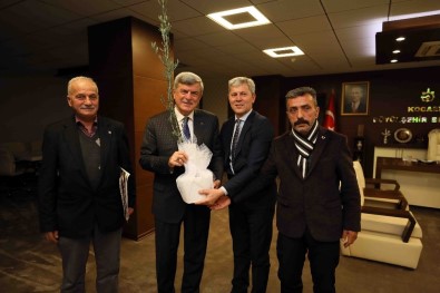 Başkan Karaosmanoğlu, 'Bu Milletin Boynu Bükülmez'