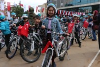 NEVZAT DOĞAN - İzmitli Çocuklara 12 Bin 500 Bisiklet Dağıtılmaya Başlandı