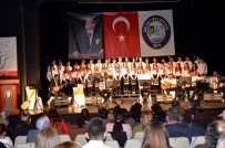 BARIŞ YILDIZ - Lise Öğrencilerinden 'Engelleri Birlikte Aşalım' Konseri